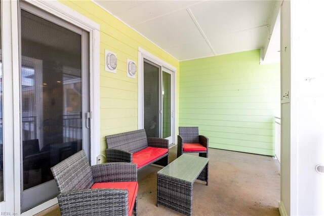 view of patio / terrace featuring covered porch