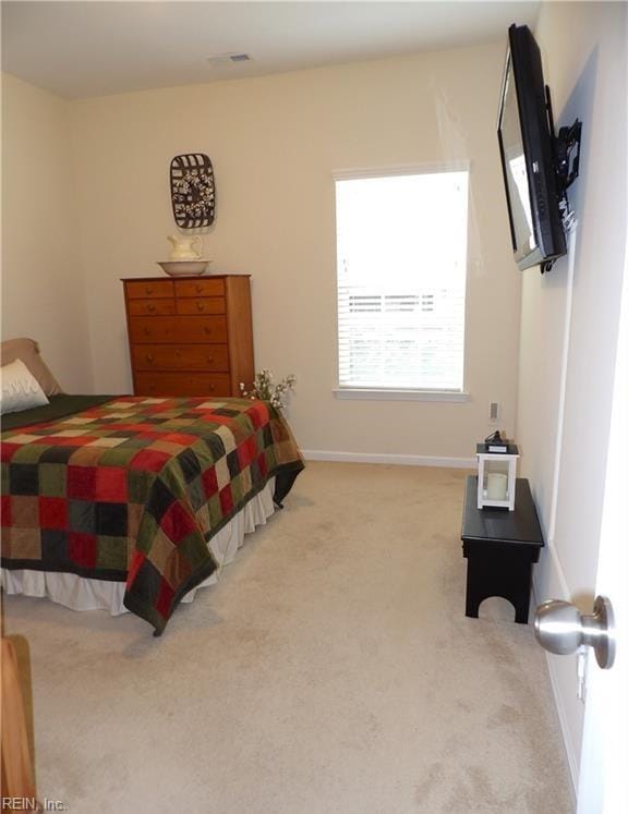 view of carpeted bedroom