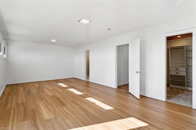 empty room featuring light hardwood / wood-style flooring