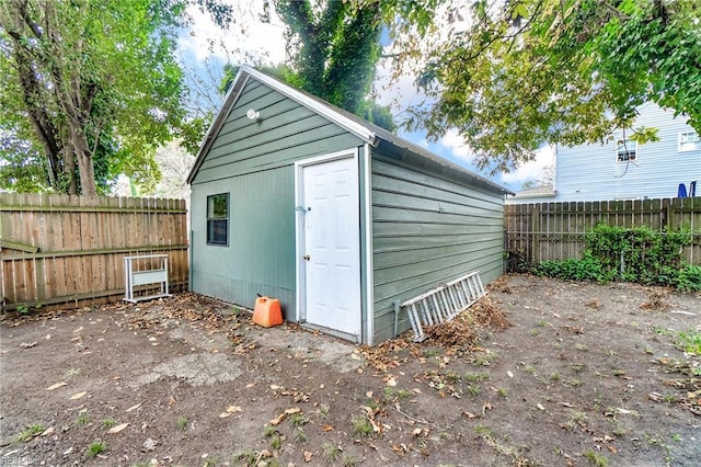 view of outbuilding