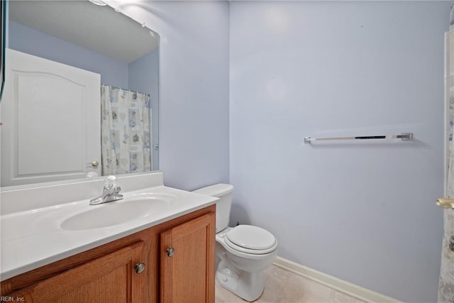 bathroom featuring tile patterned floors, a shower with curtain, vanity, and toilet