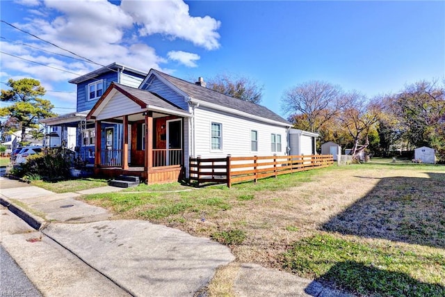 view of front of home featuring covered porch