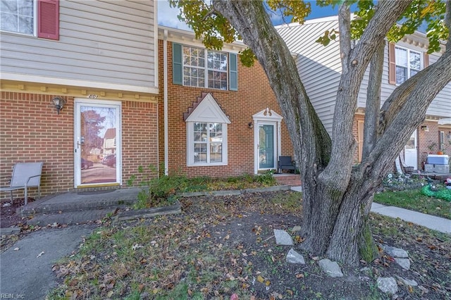 view of townhome / multi-family property