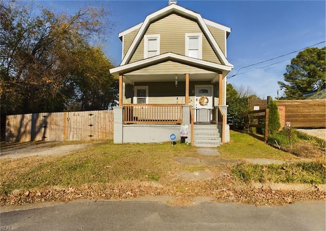 view of front of property featuring a porch