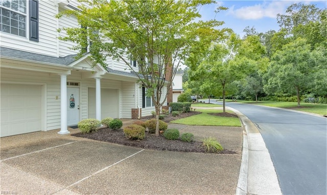 exterior space featuring a yard