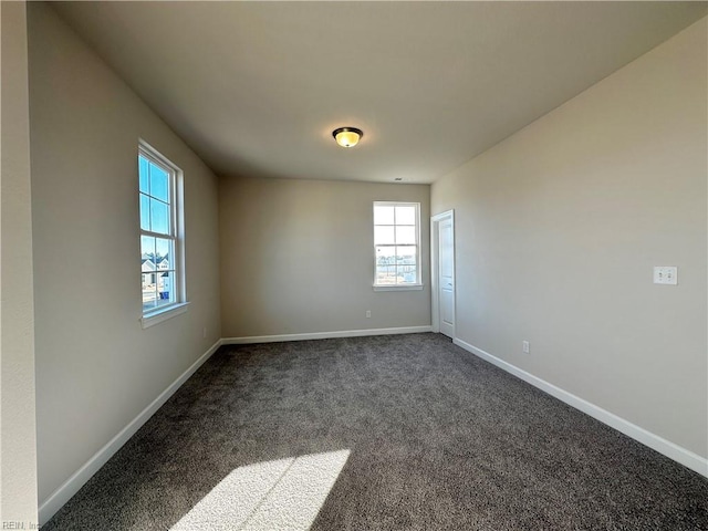 view of carpeted spare room