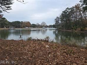 Listing photo 3 for LOT3 Waterfront Ln, Mathews VA 23109