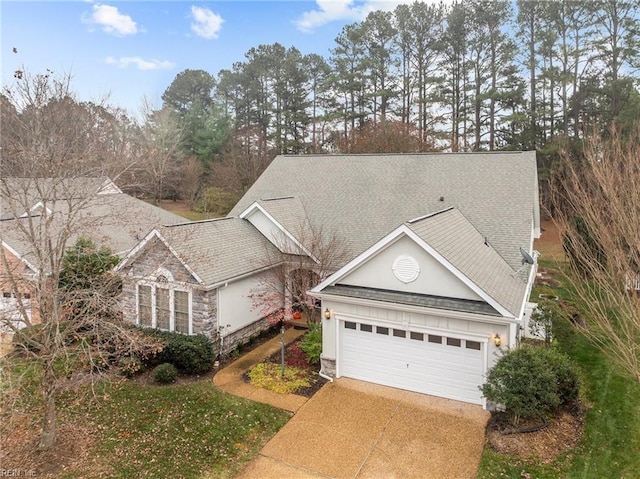 view of front of house featuring a garage