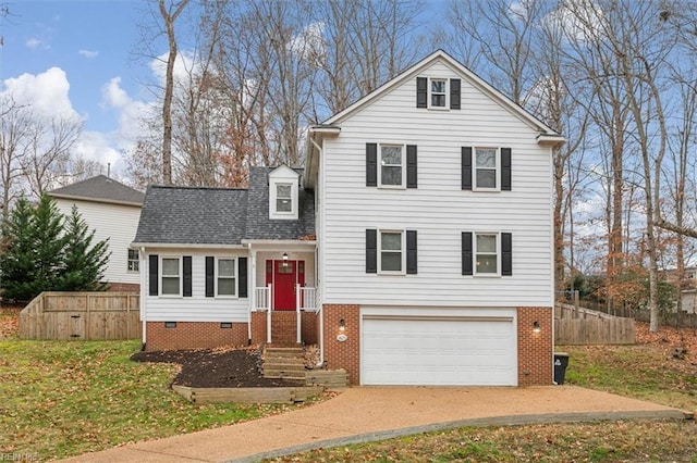 view of front property featuring a garage