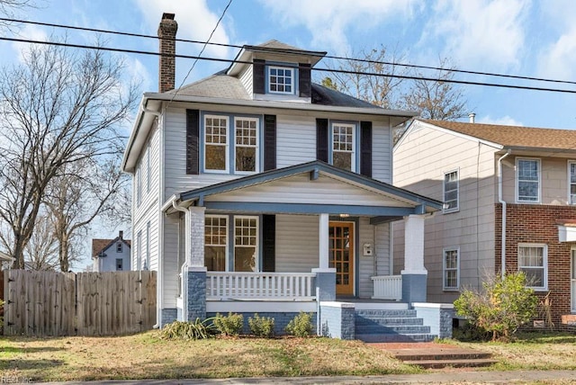 view of front of house featuring a porch