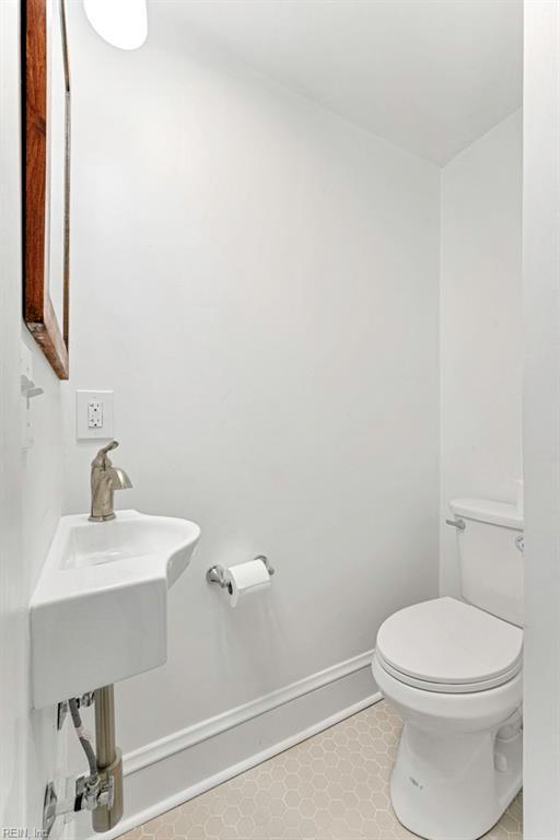 bathroom with toilet