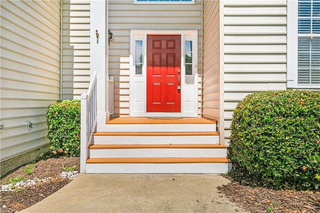 view of property entrance