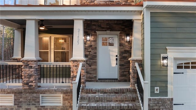 doorway to property with covered porch