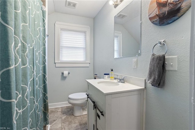 bathroom with toilet, vanity, lofted ceiling, and a shower with curtain