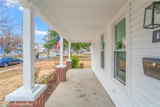 view of patio / terrace with covered porch