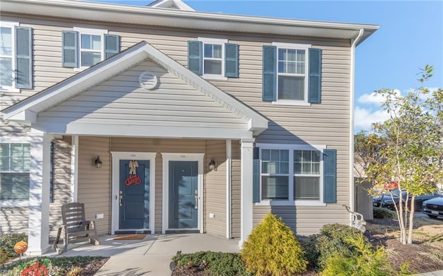 multi unit property with covered porch