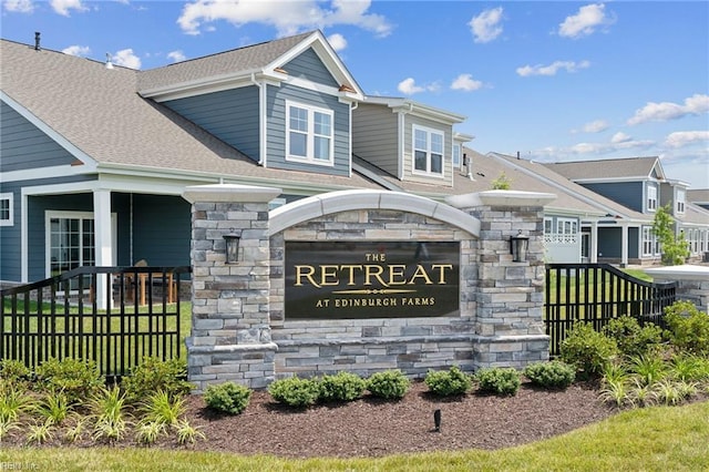 view of community / neighborhood sign