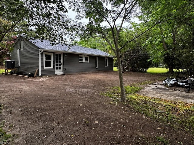 1013 Dare Rd, Yorktown, VA 23692 - back of house with cooling unit and driveway