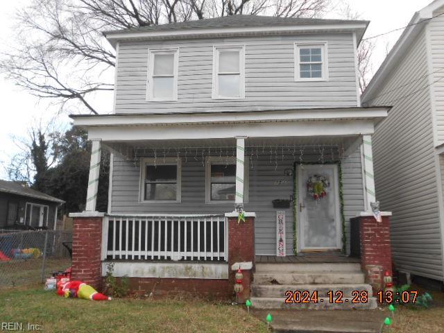 view of front of home with a porch