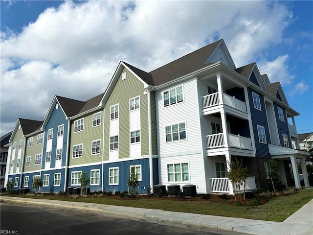 1736 Vankar Dr, Virginia Beach, VA 23456
