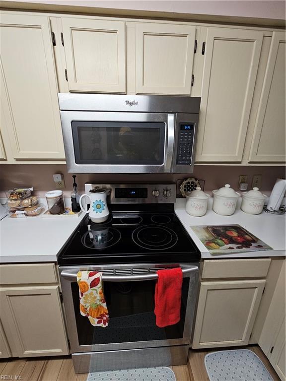1308 Sand Bunker Arch Arch Unit B, Chesapeake, VA 23320