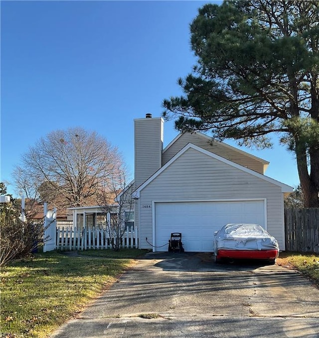 view of property exterior