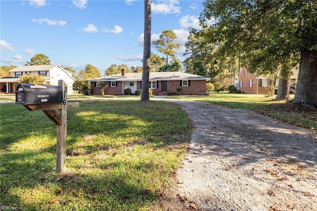 view of front of house with a front yard