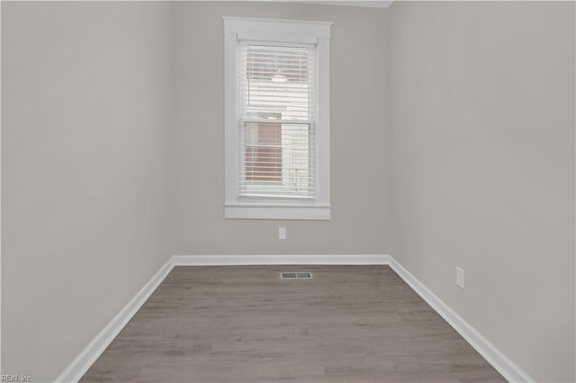 empty room featuring light hardwood / wood-style flooring