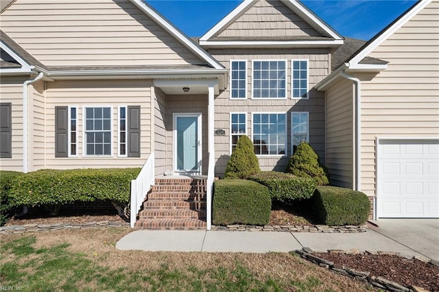 view of front of home featuring a garage