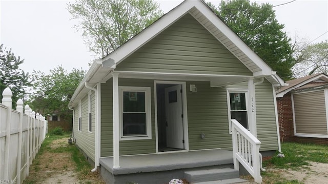 view of front of house with a porch