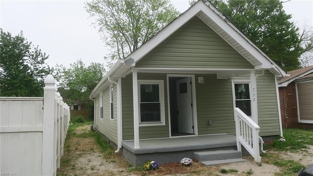 view of front of house with a porch