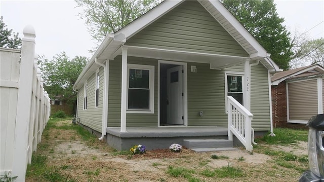 view of front of home featuring a porch