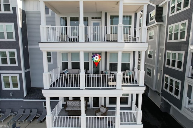 exterior space featuring a balcony