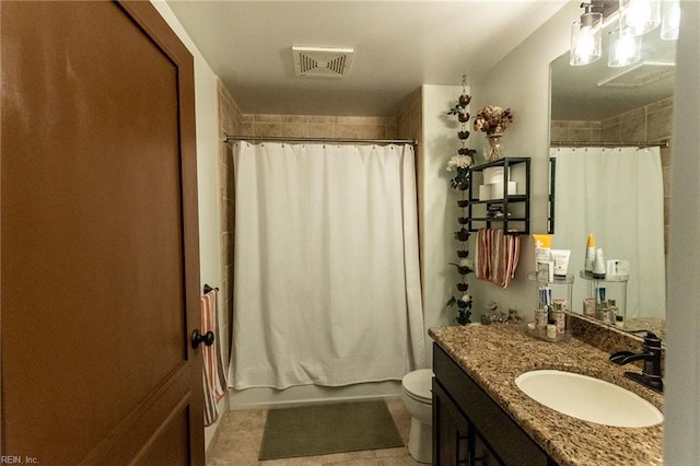 full bathroom featuring vanity, toilet, and shower / bath combo with shower curtain