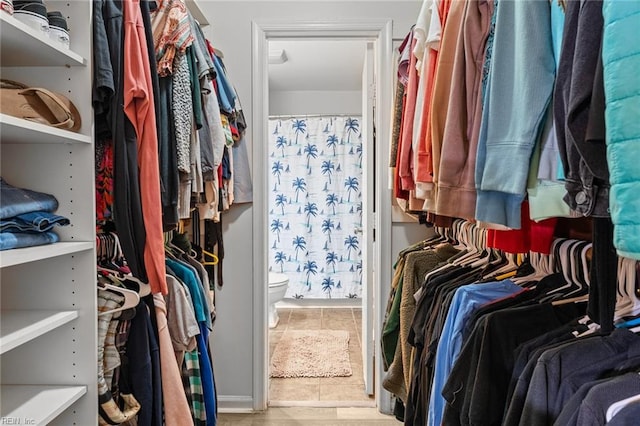 view of walk in closet