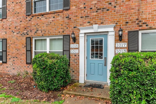 view of property entrance