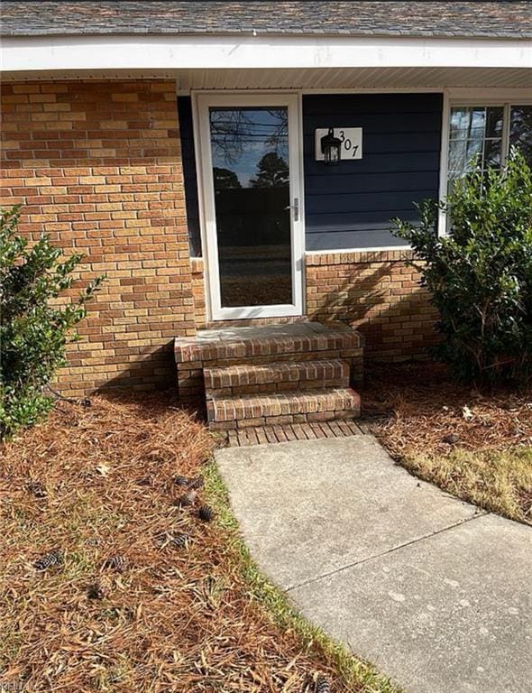 view of entrance to property