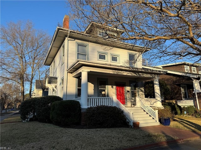 view of front facade with covered porch