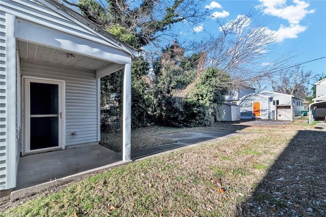 view of yard with a patio area