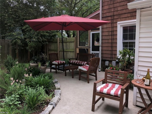 view of patio featuring an outdoor living space