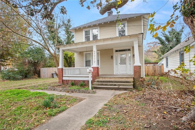 view of front of property featuring a porch