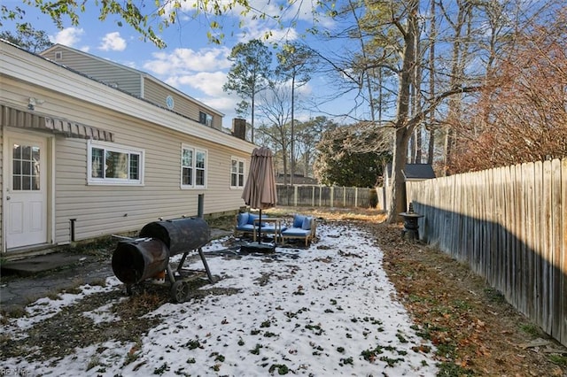 view of yard featuring a fenced backyard