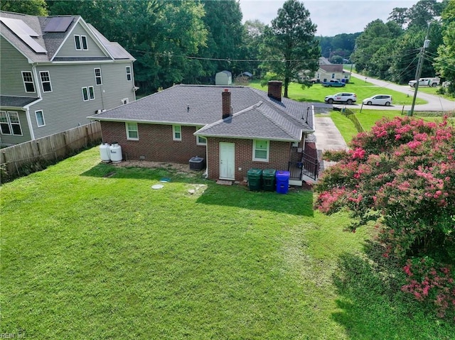 exterior space featuring a yard