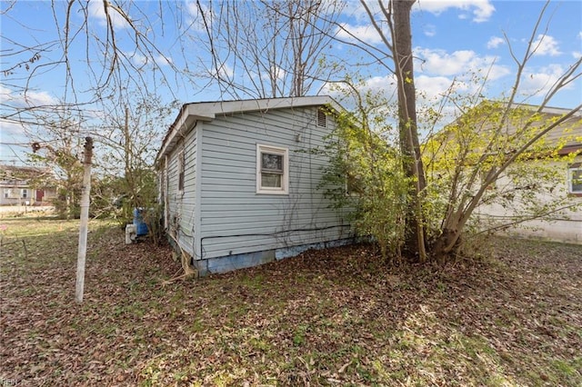 view of property exterior