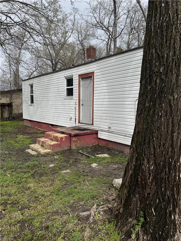 409 Hicks Ave, Norfolk, VA 23502 - view of outbuilding