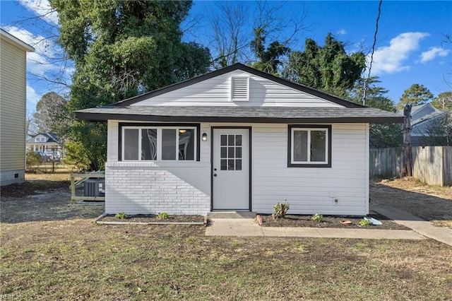 bungalow with central air condition unit