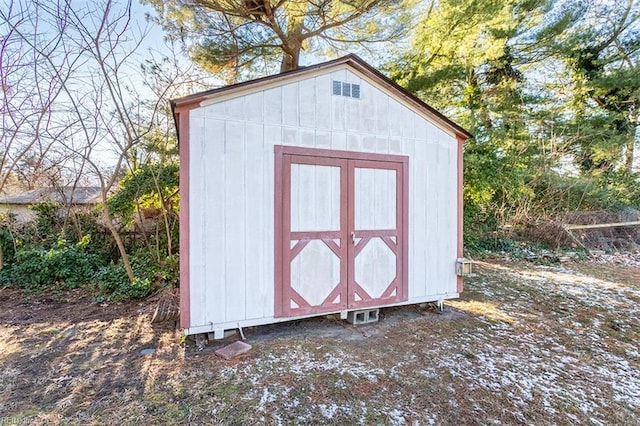 view of outdoor structure