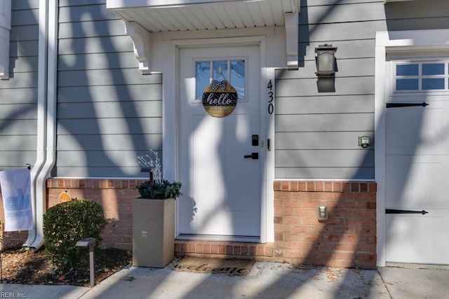 view of property entrance