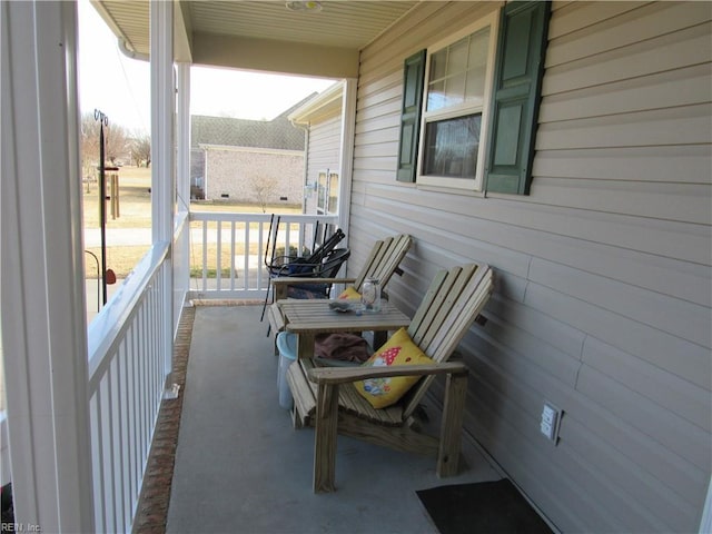 balcony with a porch