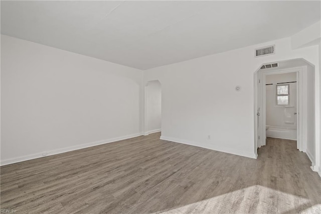 empty room featuring light hardwood / wood-style floors